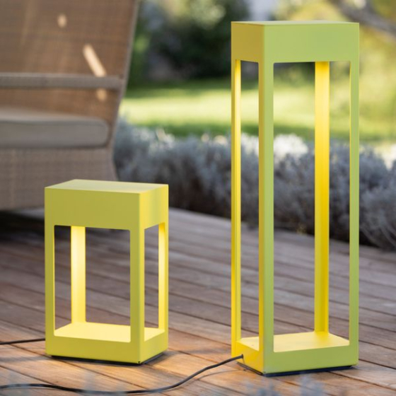 venkovní sloupkové svítidlo k domu žluté moderní zahradní lampa na zahradu žlutá